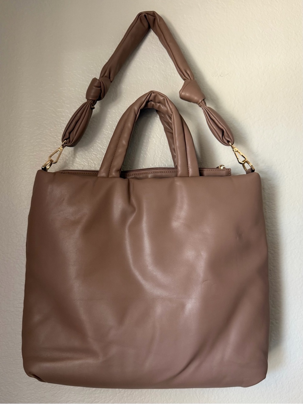 A New Day Taupe Puffer Tote Handbag Shoulder Bag Lightweight Travel Laptop Work - Picture 5 of 10